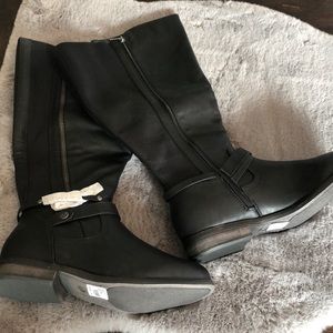 Extra Wide Calf boots NWT